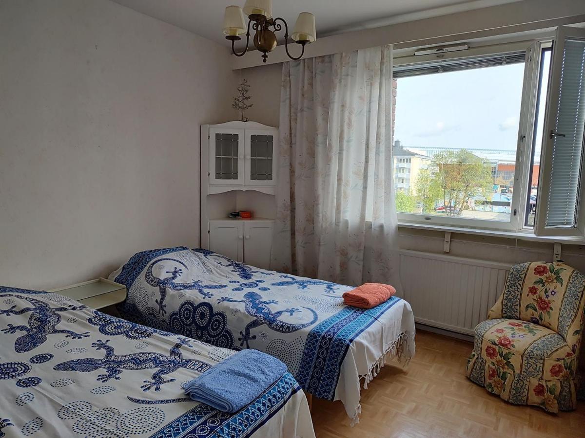 Cozy Nest, Apartement In The Center Of Рованиеми Екстериор снимка